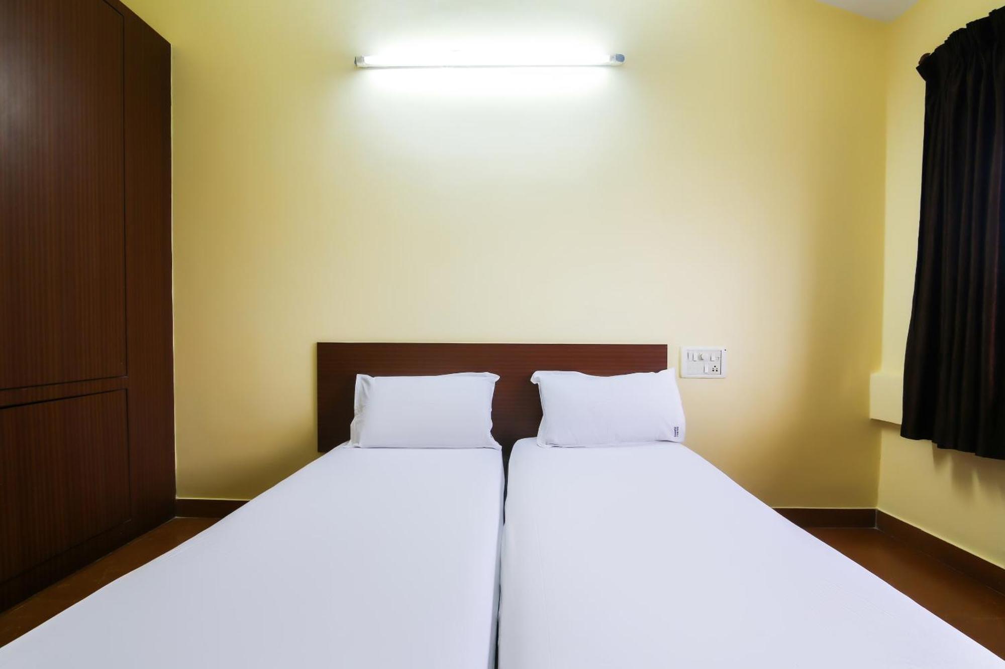 Hotel O Raviraj Classic Cana Buitenkant foto