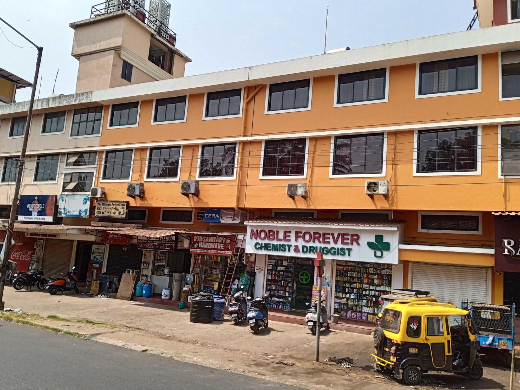 Hotel O Raviraj Classic Cana Buitenkant foto